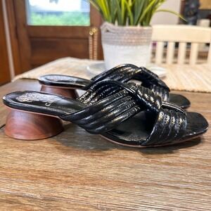 Vince Camuto Lomala Jet Black Knotted Leather Block Heel Slip On Sandals 8.5